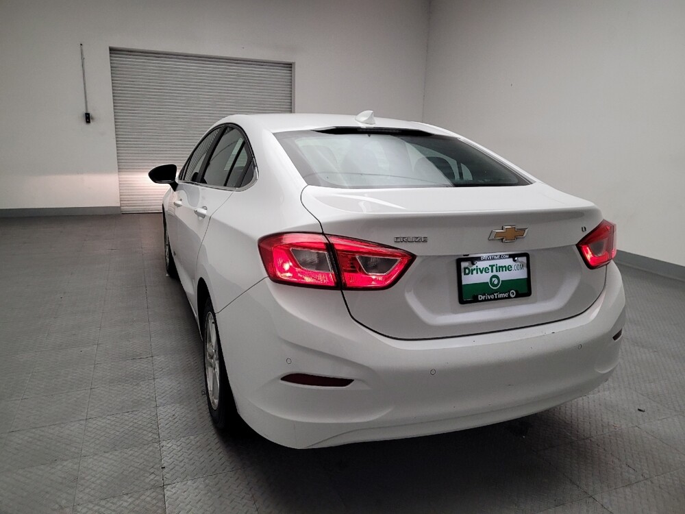 2018 Chevrolet Cruze in Torrance, CA 90504 - 18106038 6