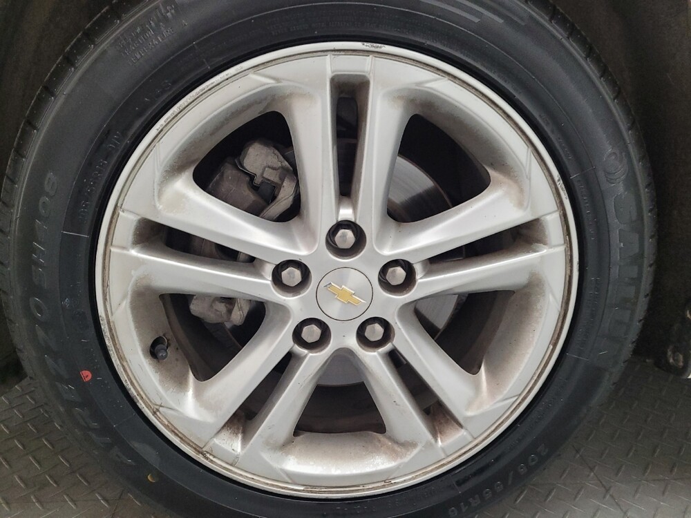 2018 Chevrolet Cruze in Torrance, CA 90504 - 18106038 31