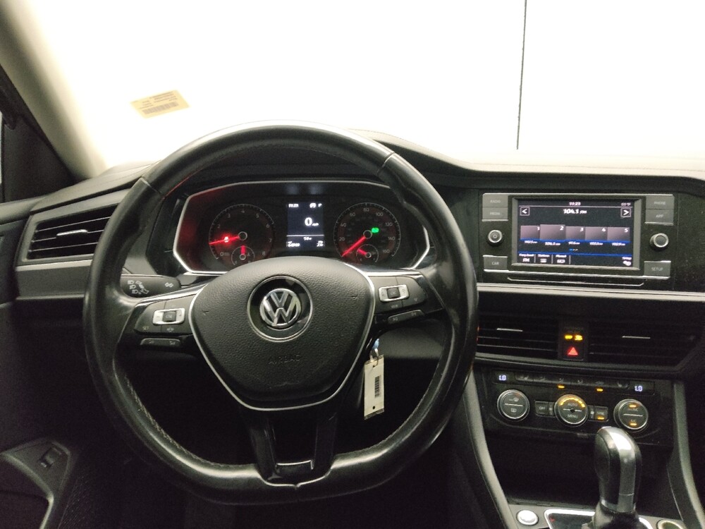 2019 Volkswagen Jetta in Jackson, MS 39211 - 18106045 22