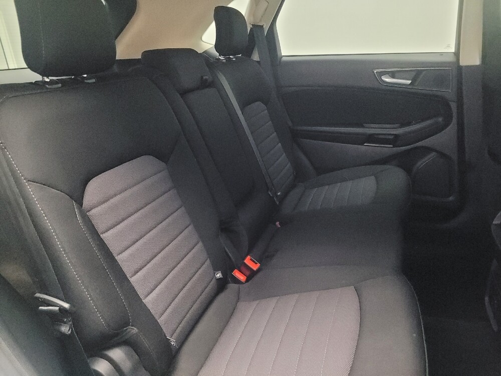 2018 Ford Edge in Knoxville, TN 37923 - 18106046 19