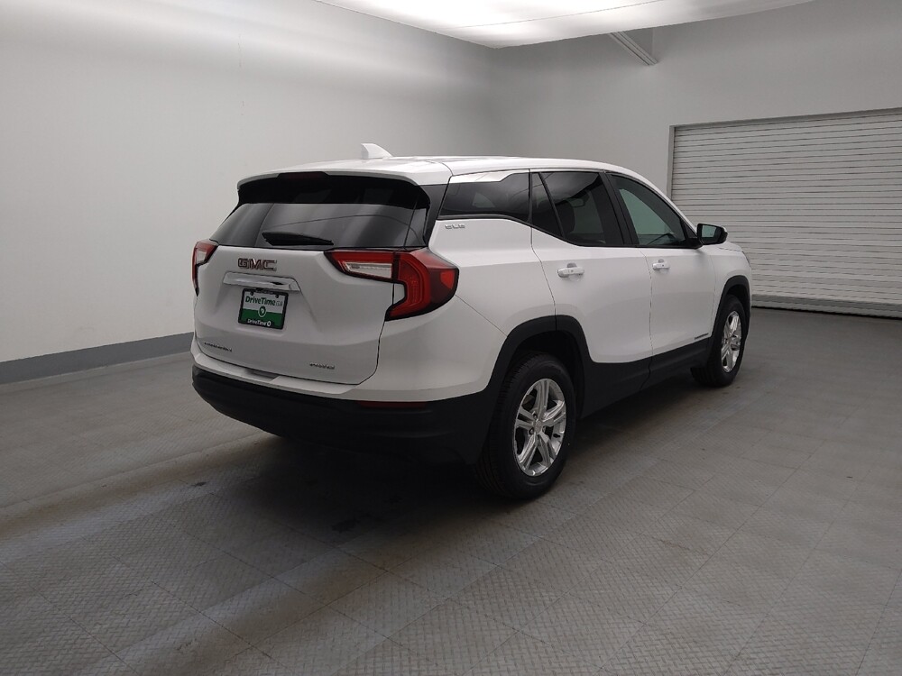 2024 GMC Terrain in Lakewood, CO 80215 - 18106053 9