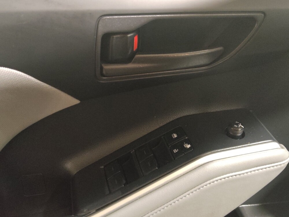 2021 Toyota Highlander in Tulsa, OK 74145 - 18106057 27