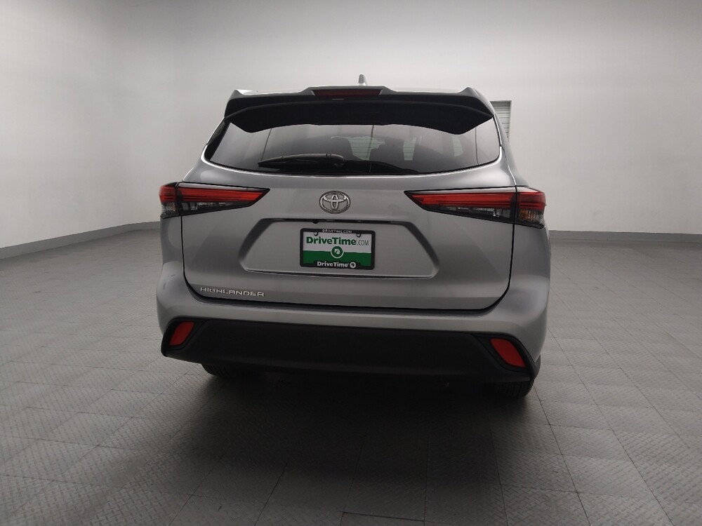 2021 Toyota Highlander in Tulsa, OK 74145 - 18106057 7