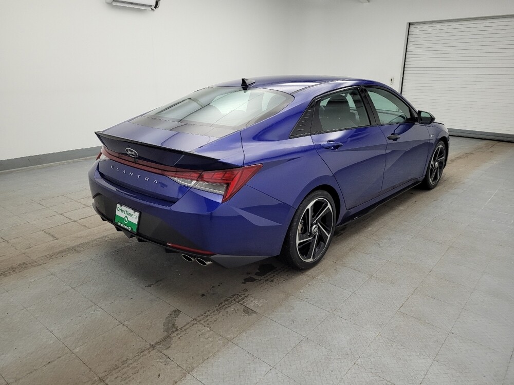 2023 Hyundai Elantra in Fairfield, OH 45014 - 18106062 9