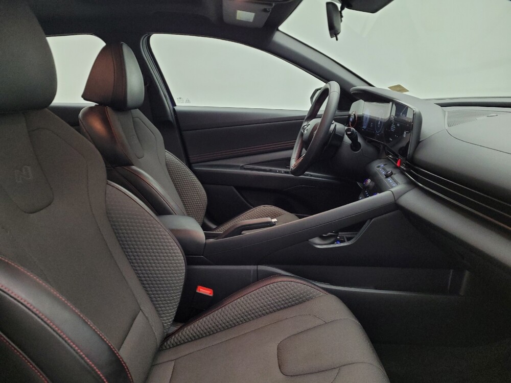 2023 Hyundai Elantra in Fairfield, OH 45014 - 18106062 21