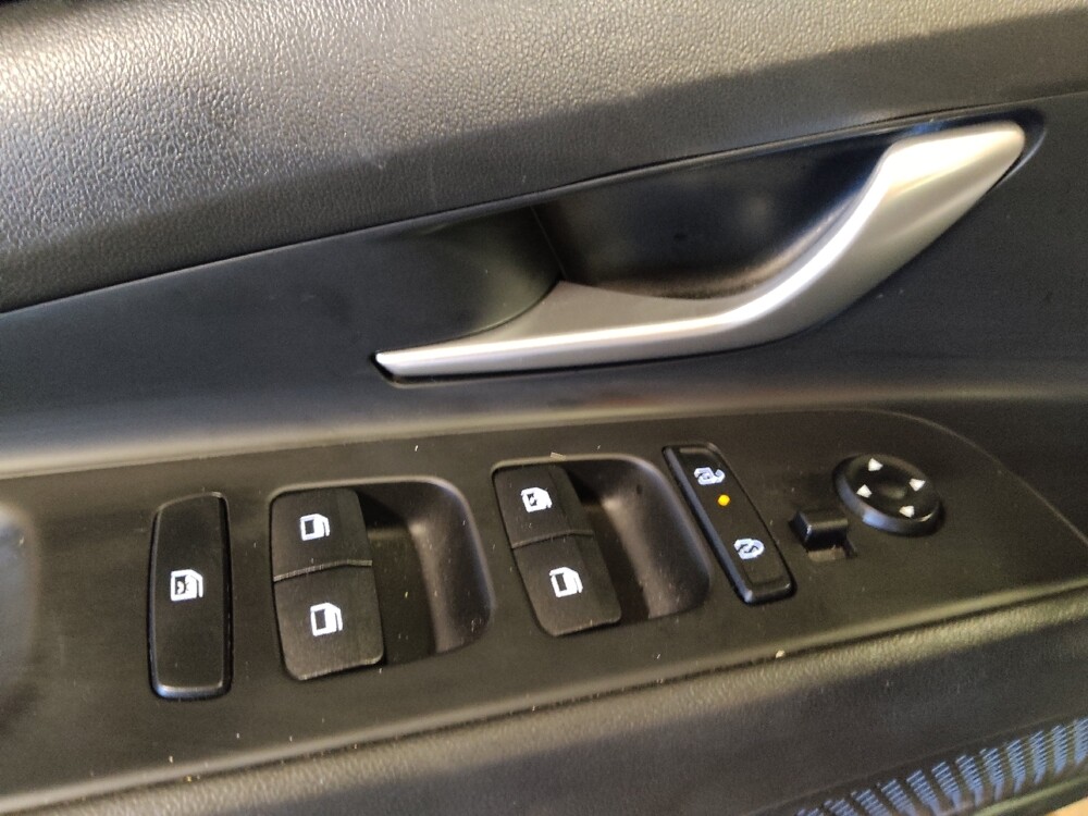 2024 Hyundai Elantra in Tampa, FL 33619 - 18106064 27