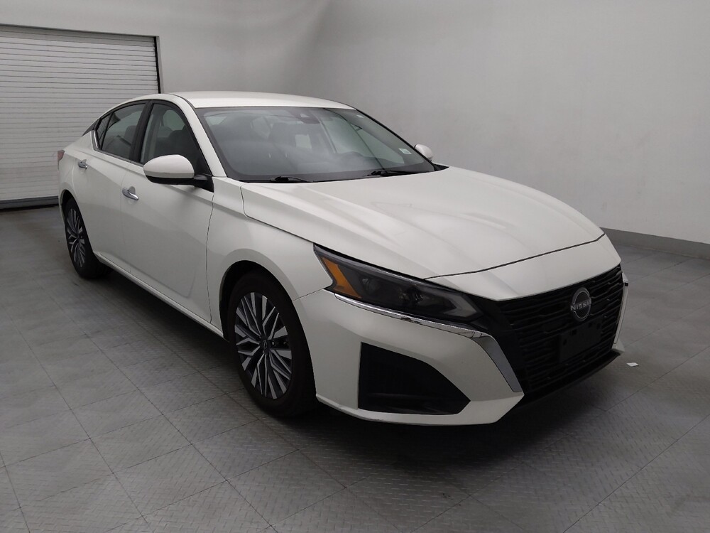 2023 Nissan Altima in Raleigh, NC 27604 - 18106076 13