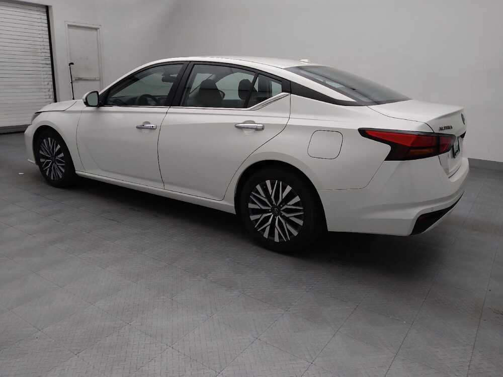 2023 Nissan Altima in Raleigh, NC 27604 - 18106076 3