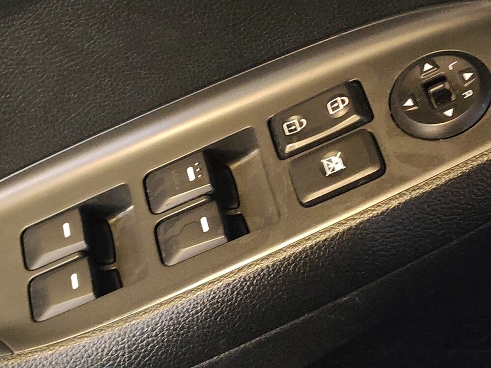 2017 Kia Forte in Greenville, NC 27834 - 18106079 27