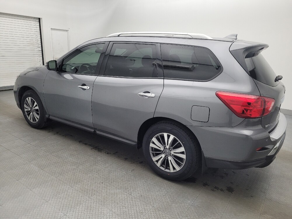 2020 Nissan Pathfinder in Raleigh, NC 27604 - 18106080 3