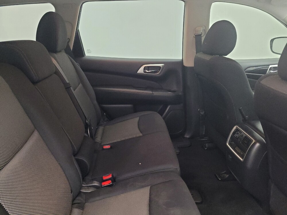 2020 Nissan Pathfinder in Raleigh, NC 27604 - 18106080 19