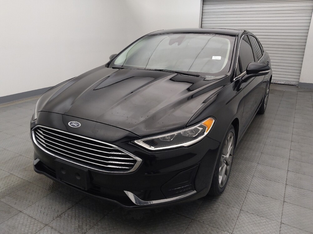 2019 Ford Fusion in Houston, TX 77074 - 18106100 15
