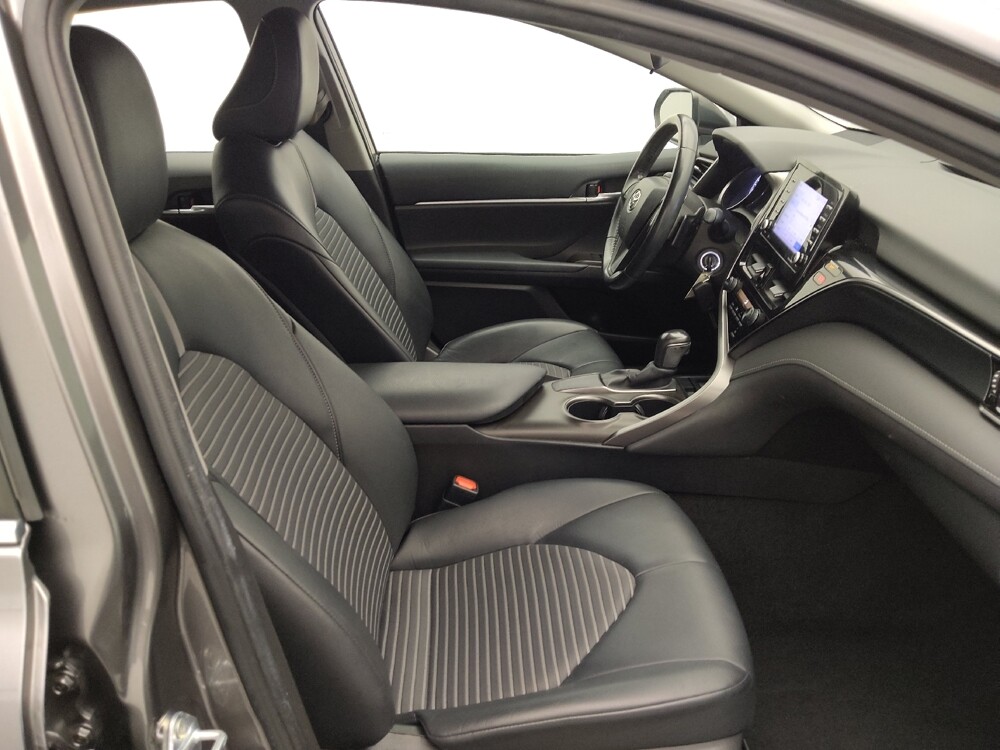 2021 Toyota Camry in Houston, TX 77034 - 18106102 21