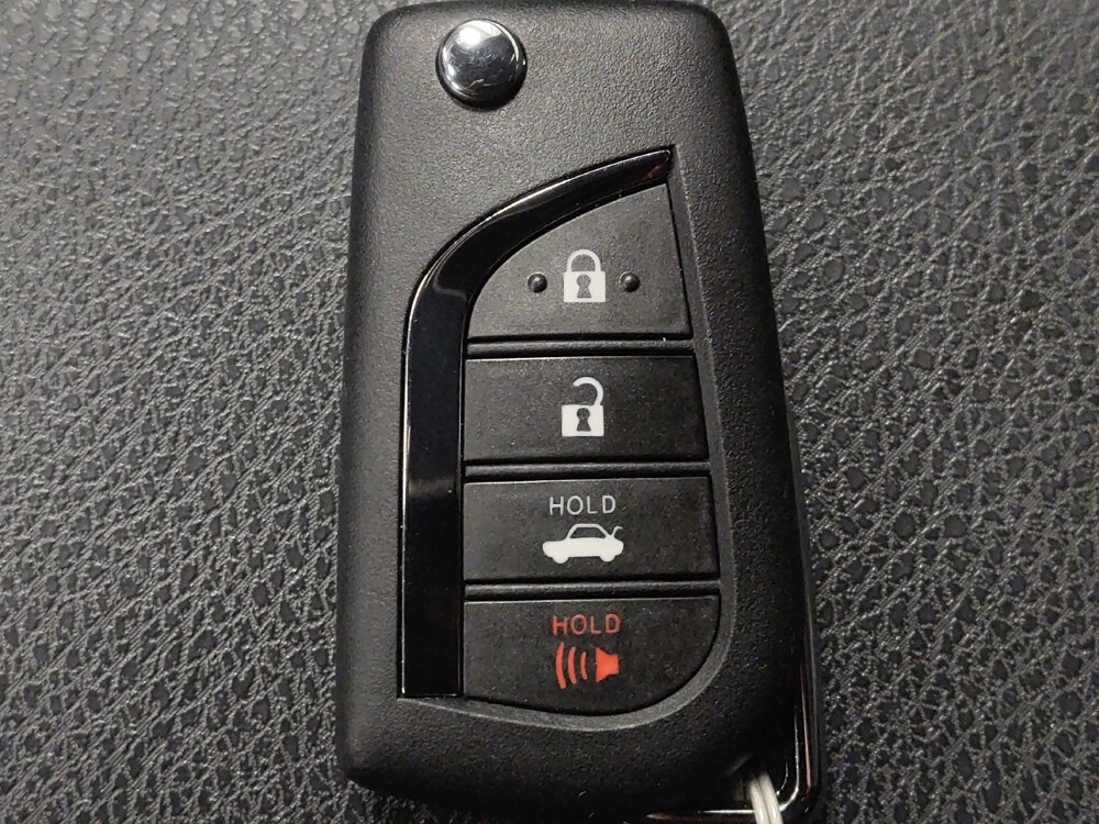 2021 Toyota Camry in Houston, TX 77034 - 18106102 32