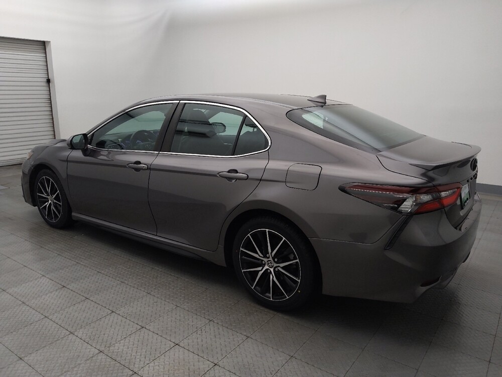 2021 Toyota Camry in Houston, TX 77034 - 18106102 3