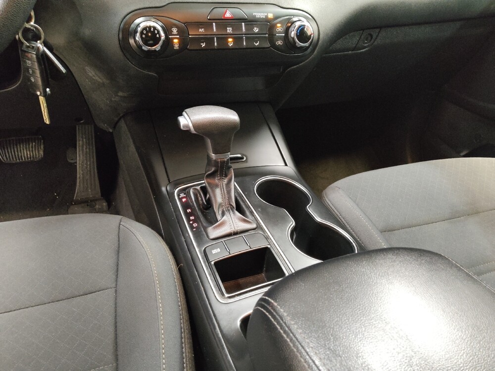 2019 Kia Sorento in Fairfield, OH 45014 - 18106108 26