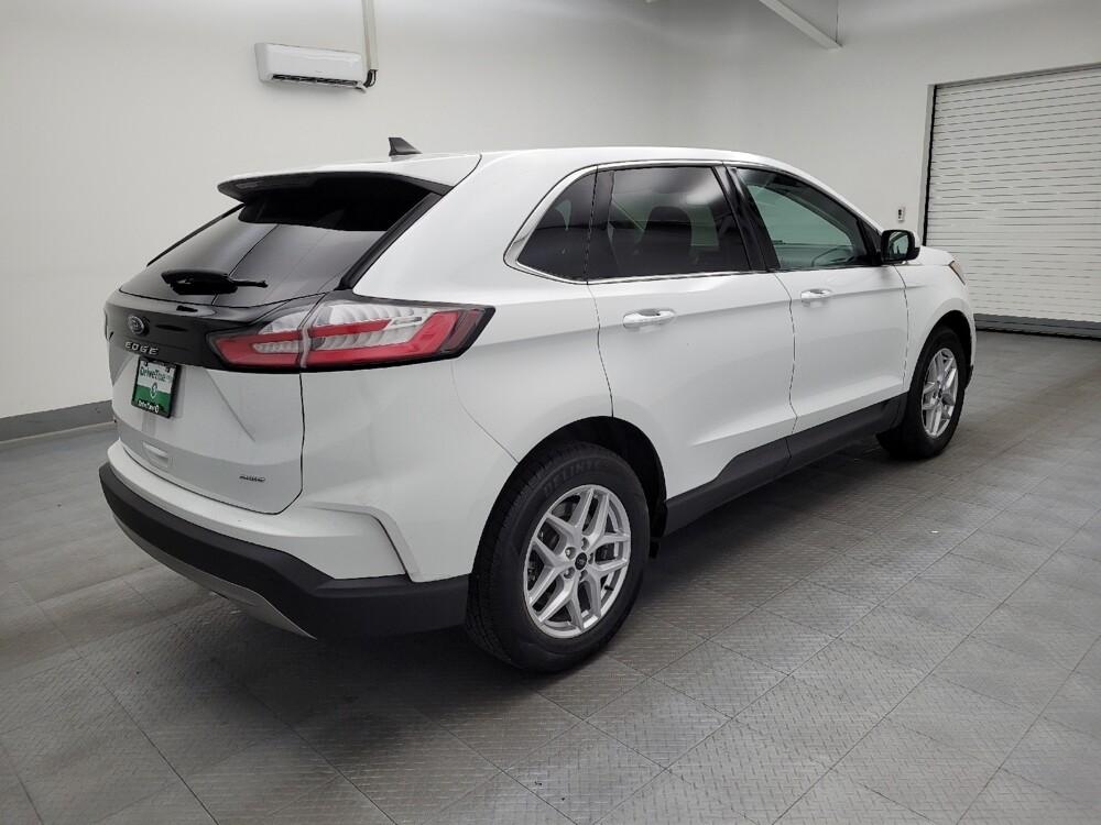 2023 Ford Edge in Maple Heights, OH 44137 - 18106110 10