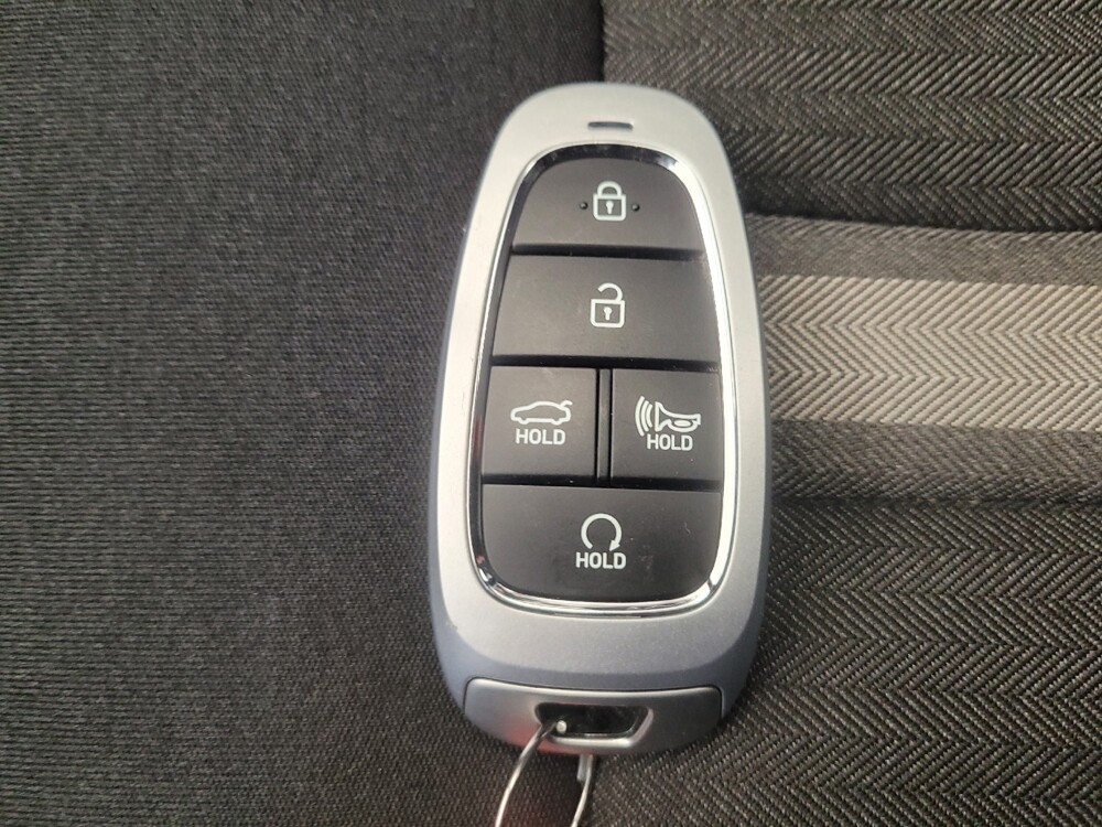 2023 Hyundai Sonata in Fairfield, OH 45014 - 18106114 32