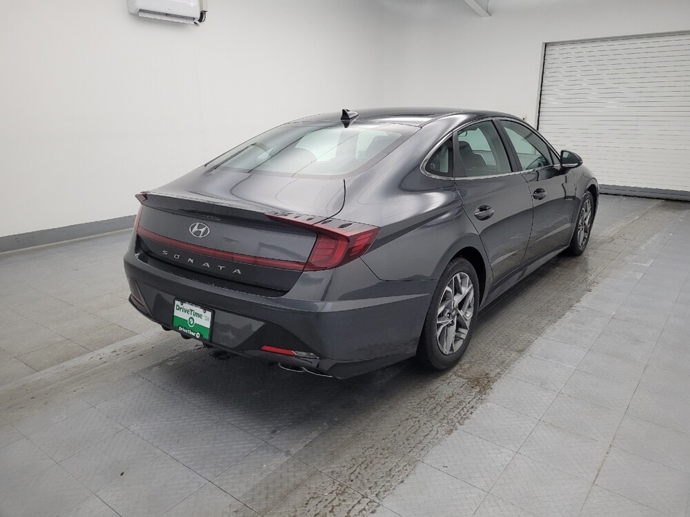 2023 Hyundai Sonata in Fairfield, OH 45014 - 18106114 9