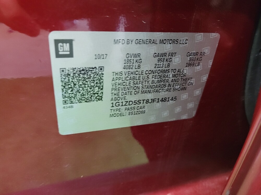 2018 Chevrolet Malibu in Cincinnati, OH 45255 - 18106115 33