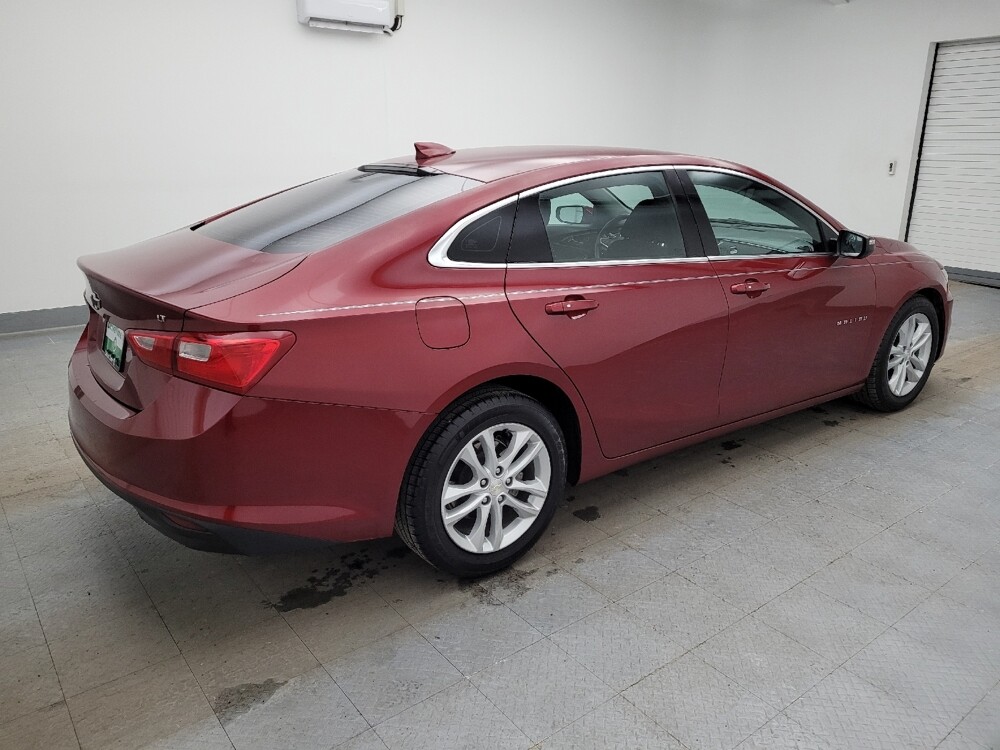 2018 Chevrolet Malibu in Cincinnati, OH 45255 - 18106115 10