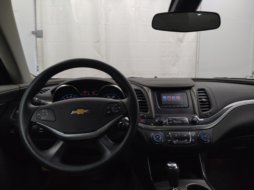 2017 Chevrolet Impala in St. Louis, MO 63125 - 18106118 22