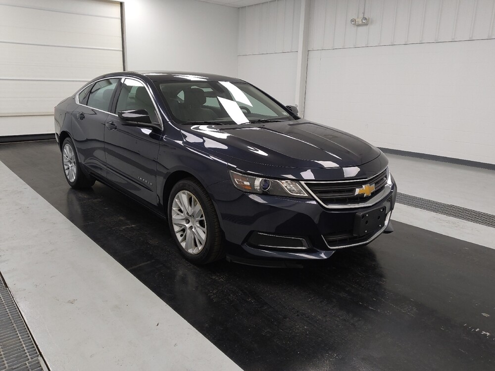 2017 Chevrolet Impala in St. Louis, MO 63125 - 18106118 13
