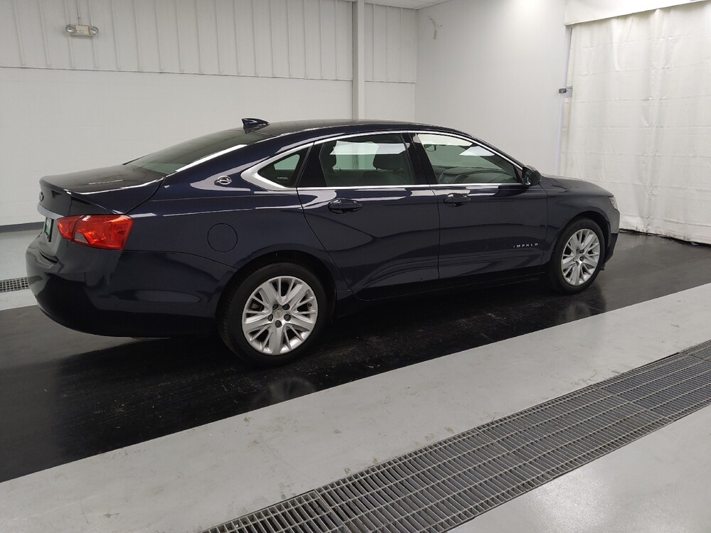 2017 Chevrolet Impala in St. Louis, MO 63125 - 18106118 10