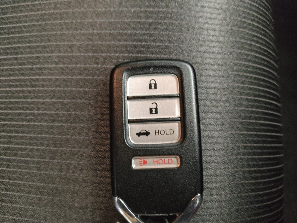 2019 Honda Accord in Midlothian, IL 60445 - 18106123 32