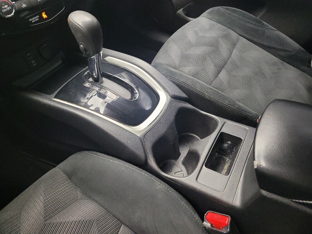 2016 Nissan Rogue in St. Louis, MO 63125 - 18106125 26