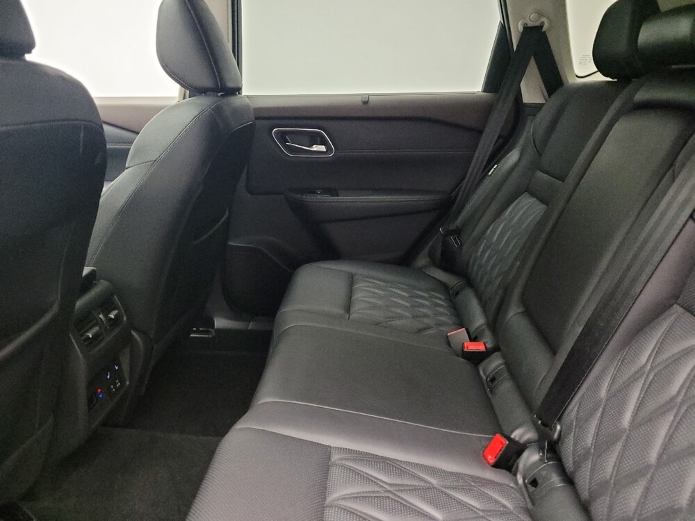 2021 Nissan Rogue in Taylor, MI 48180 - 18106126 18