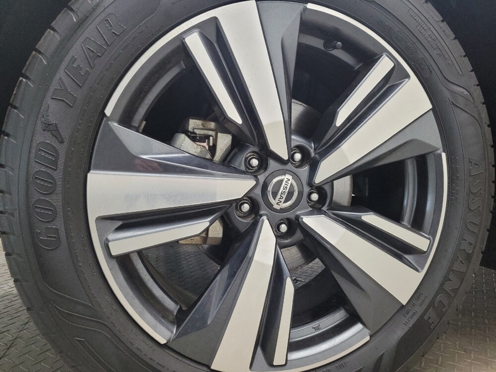 2021 Nissan Rogue in Taylor, MI 48180 - 18106126 31