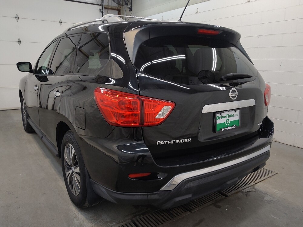 2017 Nissan Pathfinder in Fairfield, OH 45014 - 18106130 5