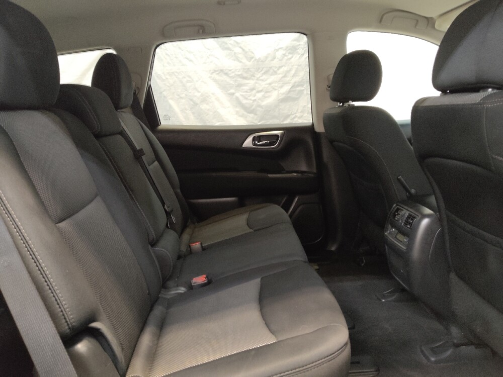 2017 Nissan Pathfinder in Fairfield, OH 45014 - 18106130 19
