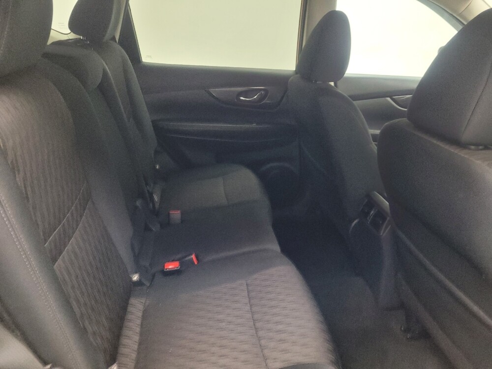 2018 Nissan Rogue in Memphis, TN 38115 - 18106136 19