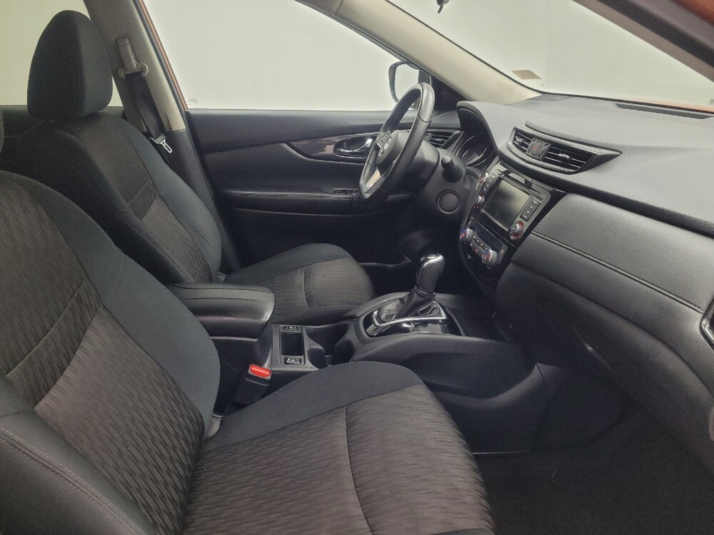 2018 Nissan Rogue in Memphis, TN 38115 - 18106136 21