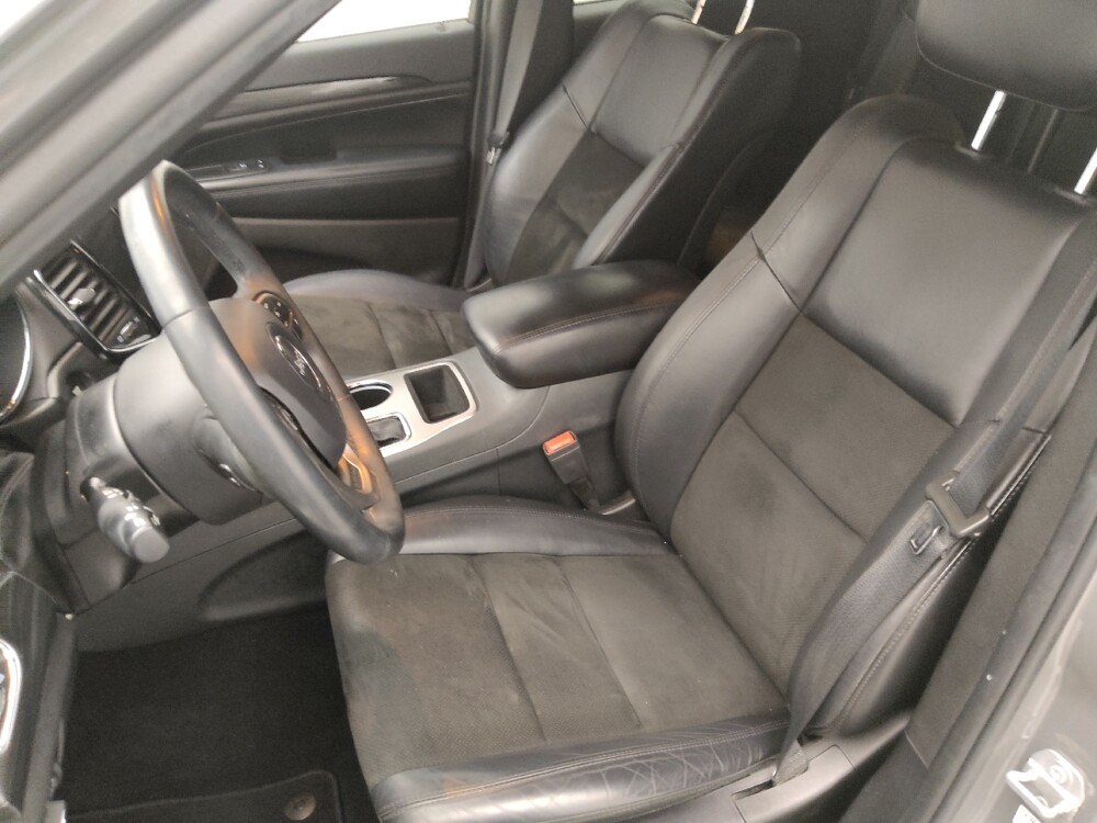 2019 Jeep Grand Cherokee in St. Louis, MO 63136 - 18106143 17