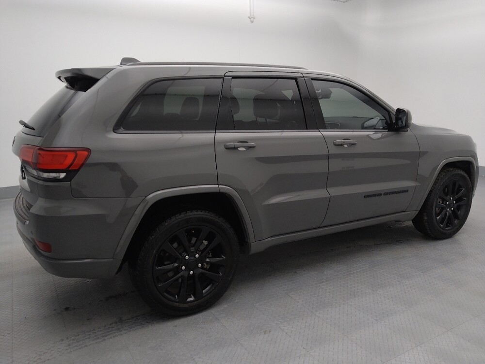2019 Jeep Grand Cherokee in St. Louis, MO 63136 - 18106143 10