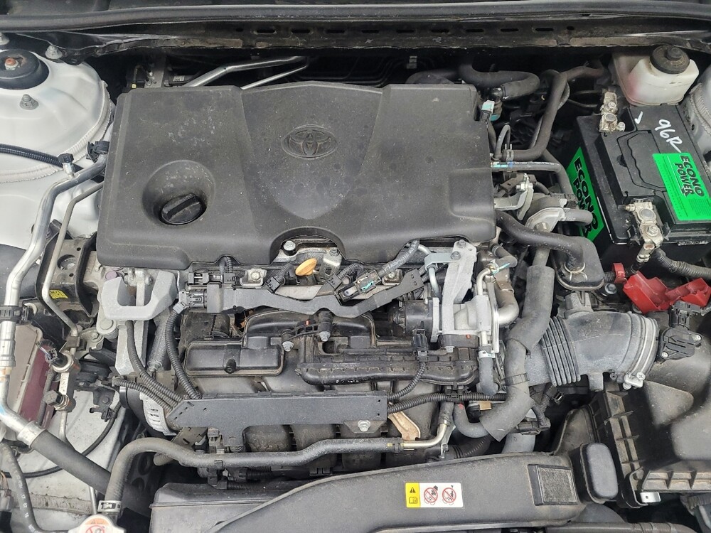 2019 Toyota Camry in Memphis, TN 38128 - 18106160 30