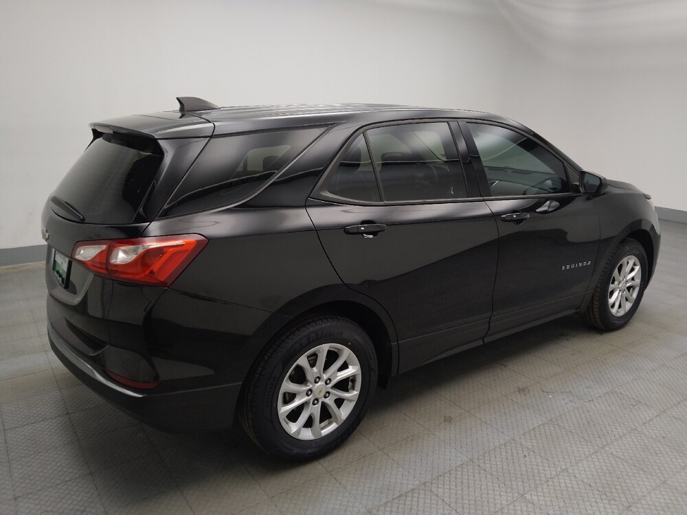 2018 Chevrolet Equinox in Lombard, IL 60148 - 18106164 10