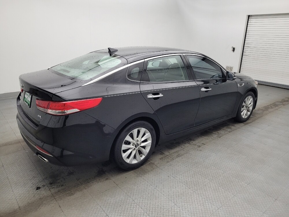 2016 Kia Optima in Greenville, SC 29607 - 18106165 10