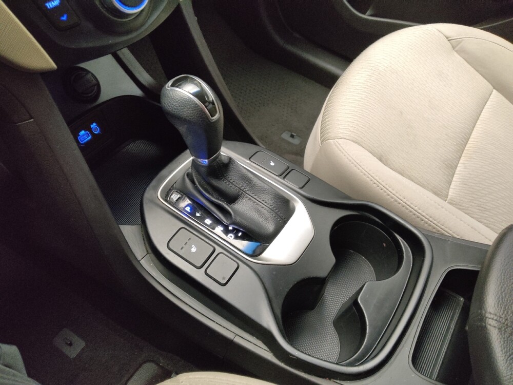 2018 Hyundai Santa Fe in Birmingham, AL 35215 - 18106174 26