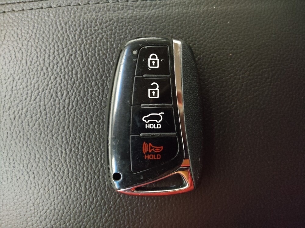 2018 Hyundai Santa Fe in Birmingham, AL 35215 - 18106174 32