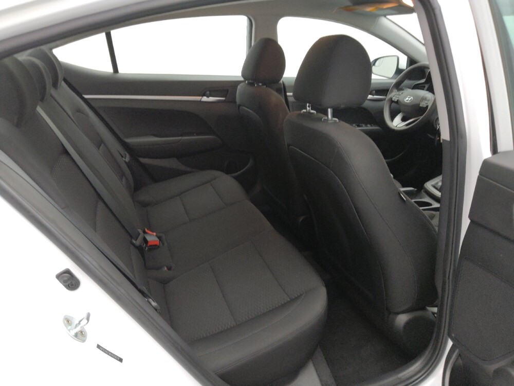 2019 Hyundai Elantra in Independence, MO 64055 - 18106176 19