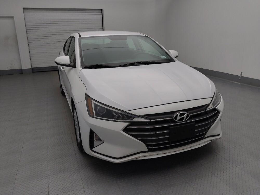 2019 Hyundai Elantra in Independence, MO 64055 - 18106176 14