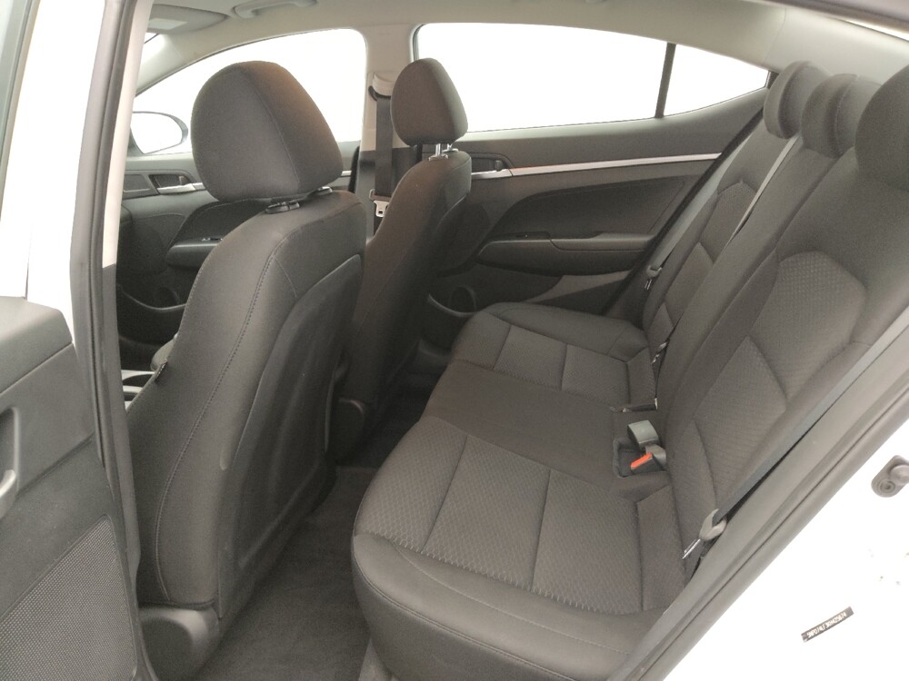 2019 Hyundai Elantra in Independence, MO 64055 - 18106176 18