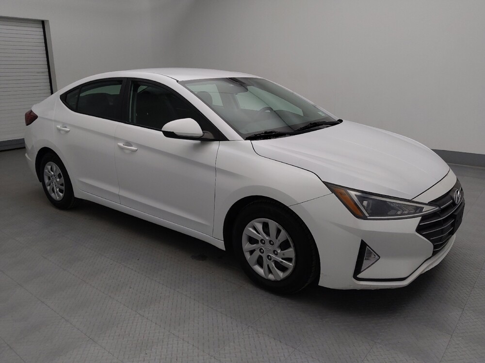 2019 Hyundai Elantra in Independence, MO 64055 - 18106176 11
