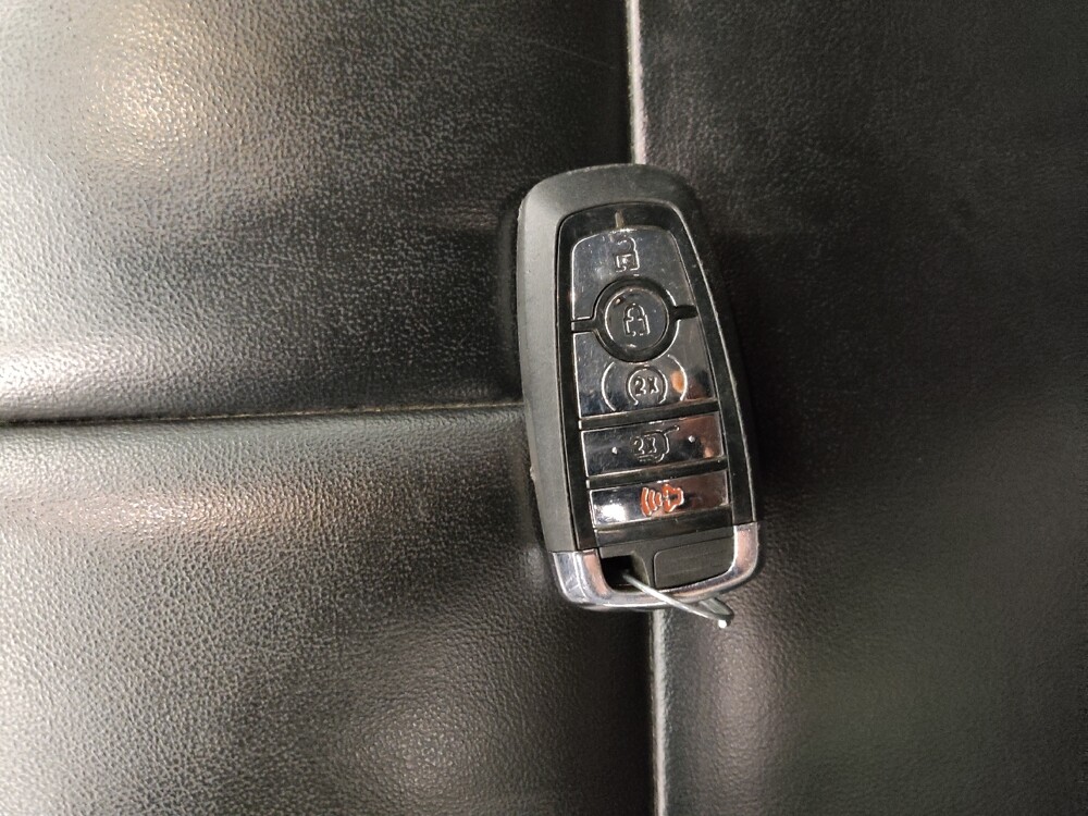 2022 Lincoln Corsair in Independence, MO 64055 - 18106178 32