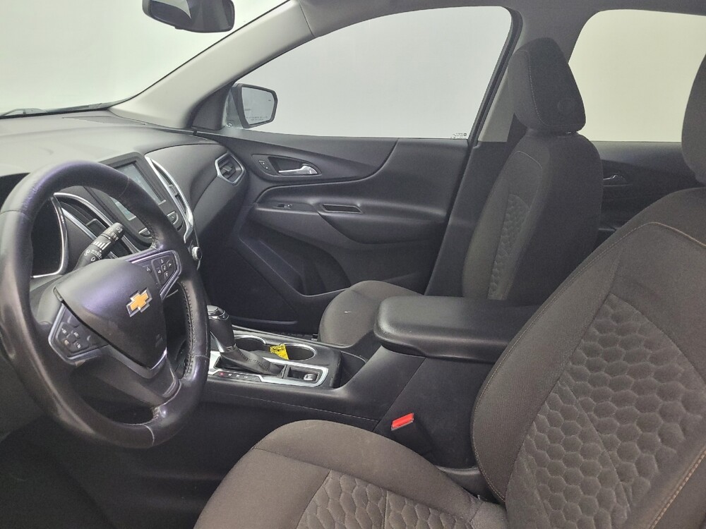 2018 Chevrolet Equinox in Columbia, SC 29210 - 18106185 17