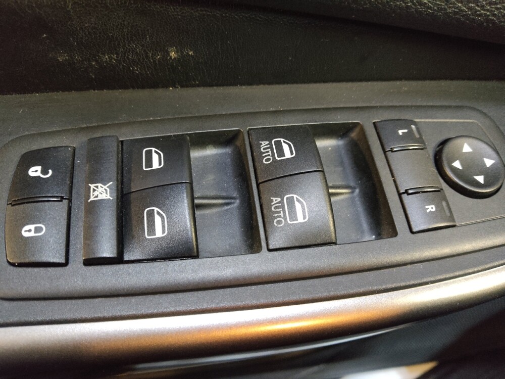 2021 Jeep Cherokee in Wilmington, NC 28405 - 18106200 27